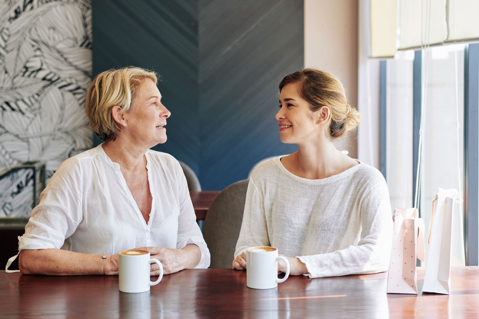 Warm, persoonlijk gesprek tussen twee mensen